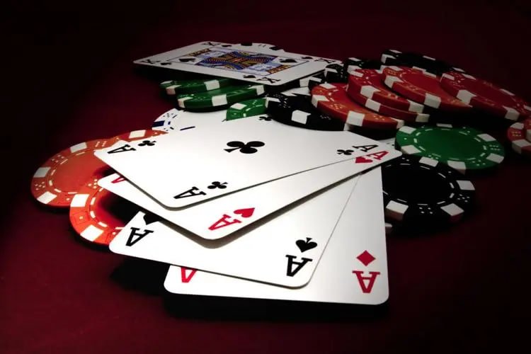 Sic Bo betting table layout showing all available bet types and payout zones
